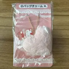 ハローキティ ハート型ファーチャーム