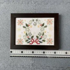 クリスマスリース 刺繍 アート作品