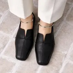 【GRISE】レザースクエアクロスシームアンクルフラット