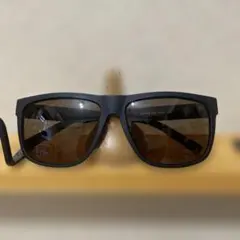 GUESS ゲス　サングラス ブラック×ブラウンレンズ 美品 Zoffケース付きのサムネイル