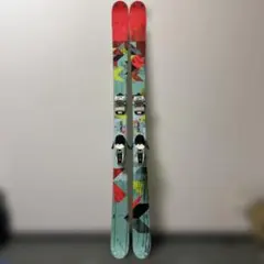 Item thumbnail for item 211fe8b2-0884-4ba4-ad93-ff698e503f43