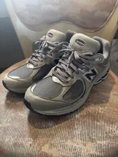 25年製ニューバランスnewbalanceML2002RA28cm灰スニーカー