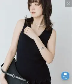 今季【試着のみ】裾レース ノースリーブ ニット ブラックのサムネイル