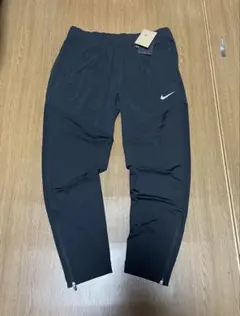 【新品・タグ付き】NIKE ウィメンズ ランニングパンツ DH6980 ブラック