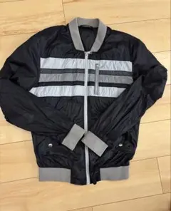 グレー ブルゾン