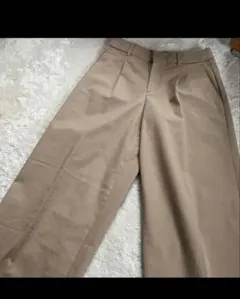 UNIQLOタックワイドパンツコットン