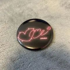 No No Girls 缶バッジ　【MOMOKA】