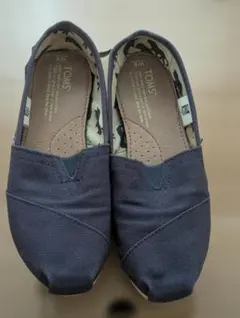 TOMS キャンバス スリッポン ネイビー W6