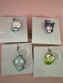 サンリオキャラクターズ ダブルチャームグミ