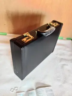 アタッシュケース ビジネスバッグ