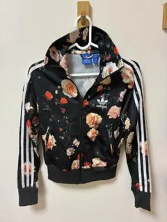 2026年最新】adidas 花柄 ジャージの人気アイテム - メルカリ