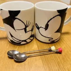 【美品】ディズニー マグカップ 2個セット スプーン付き