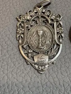 【アンティーク聖品】装飾的な聖杯モチーフのペンダントトップ