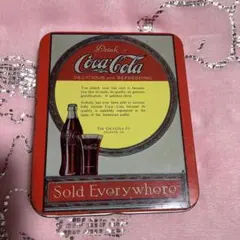 Coca-Cola レトロ缶　小物入れ　シガレットケース