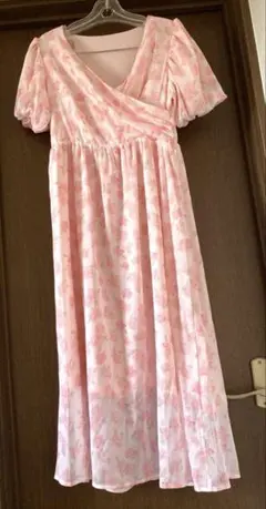フラワープリント 半袖 ワンピース ピンク　新品