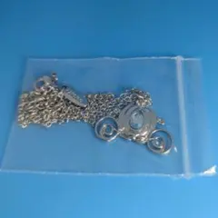 ディズニーストア　シークレットネックレス　シンデレラ