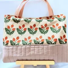 くま刺繍 キルティング レッスンバッグ ベージュ - メルカリ