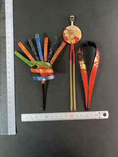 51. 和風髪飾りセット（プラ、花柄） 3点