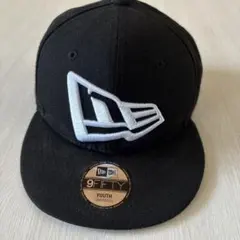 New Era 9FIFTY ブラック キャップ YOUTH キッズ