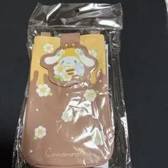 おでかけ2WAY ポシェット　ミツバチ　シナモロール　タグ付き　サンリオ