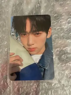 ゼベワン　zb1 トレカ　特典　YES24 ハンユジン　ユジン　浮き輪