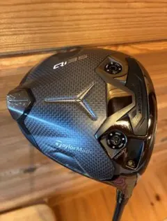 TaylorMade Qi35 LS ドライバーのサムネイル
