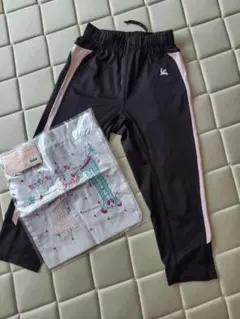 ハーフパンツと袋