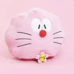 新品未開封　桜ドラえもん クッション 100%ドラえもん＆フレンズ展のサムネイル