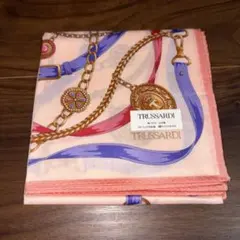 TRUSSARDI ハンカチ チェーン ベルト柄 ピンクのサムネイル
