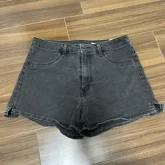 H&M ブラック デニムショートパンツ EUR40