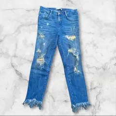【ZARA】クラッシュ加工ジーンズ　スキニーデニムパンツ　ダメージ　ストレッチ