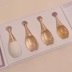 Dior クリスタル会員 J'ADIOR 4本セット トランプ