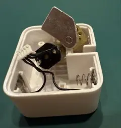 Item thumbnail for item afd62c5a-2558-4f0d-94d9-772c72d70ded