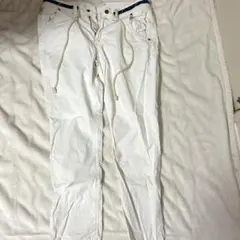 EDWIN 白　パンツ