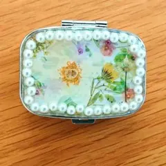 Item thumbnail for item eb7b86f7-521d-4840-abeb-df55562f2f3d