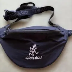 【最終価格】GRAMICCI グラミチ　ショルダーバッグのサムネイル
