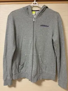 adidas ジップアップパーカー