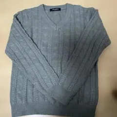 ケーブルニット ニット