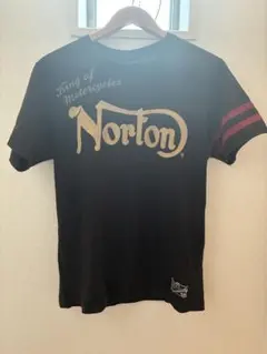 【最高峰デザイン】Norton 背面 豪華ラメ刺繍 Tシャツ バイカー 黒 Mのサムネイル
