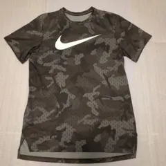 Nike DRI-FIT 迷彩柄 Tシャツ