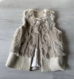 美品　Jena ラビットファージレ ベージュ色