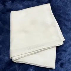 【美品】Brooks Brothers ハンカチ ホワイトのサムネイル
