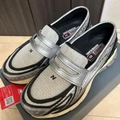 New Balance 1906L Silver Metallic/Cream