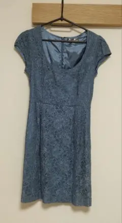 総レースのミニワンピ