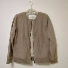 ベージュ フリース内張り ボンバージャケット