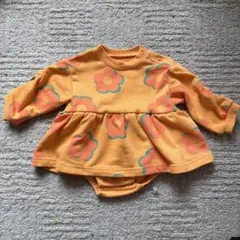 【breeze】花柄ロンパース サイズ70 オレンジ