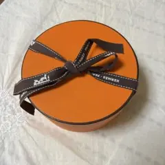 新品　HERMES プリーツスカーフ　カレ90 シルク100%のサムネイル