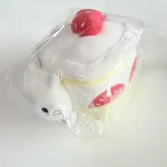 2026年最新】小物入れにもなるケーキのりにゃんこのぬいぐるみの人気