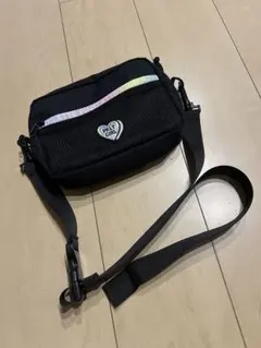 Item thumbnail for item 2b979601-5805-46de-9a1d-d3ffbcf3f2fd