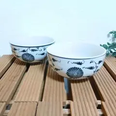 ベトナム雑貨 バッチャン焼き 青い菊の模様のお茶碗2つのサムネイル